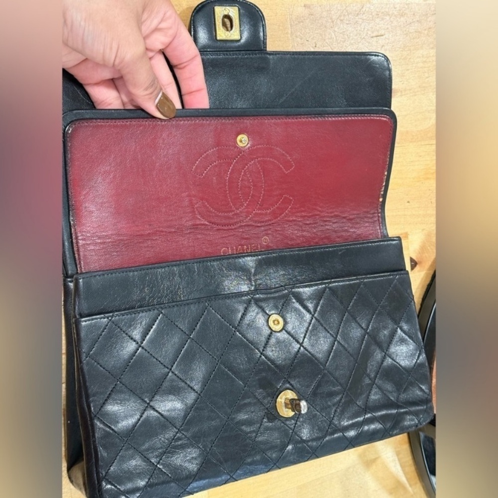 Double flap Chanel bag - Picture 7 of 14